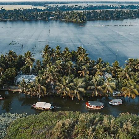 Amritara A Beach Symphony Mararikulam Buitenkant foto