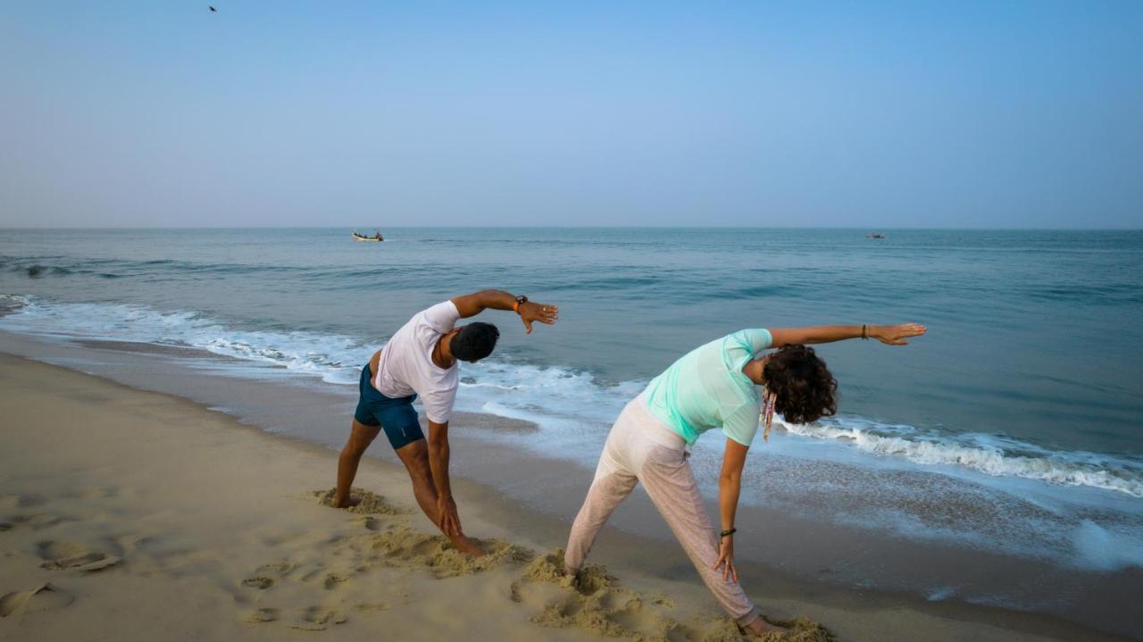 Amritara A Beach Symphony Mararikulam Buitenkant foto